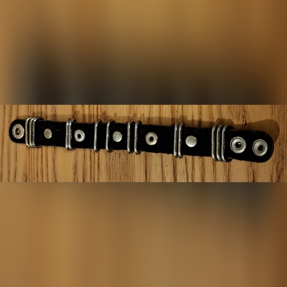 Vintage King Star Metallic Leather Grunge Moto Goth Emo Bling Bracelet Jewelery - Picture 4 of 5